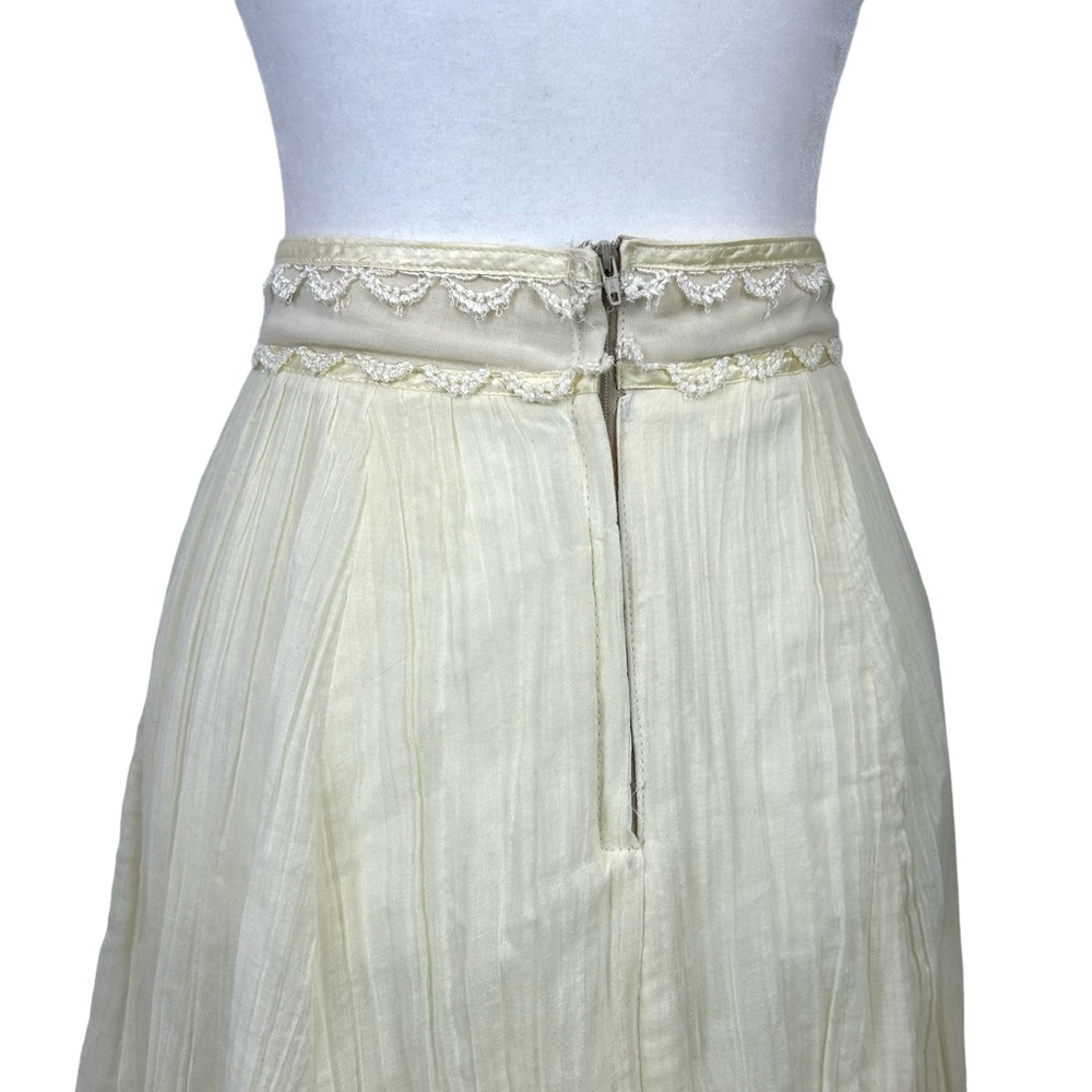 Gunne Sax Vintage Cream Tier Lace Ribbon Boho Skirt in size 9 (modern size 6) - Picture 8 of 11